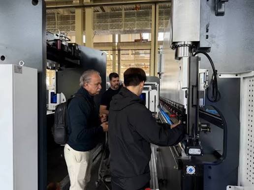 CNC Machine Tool Dealers