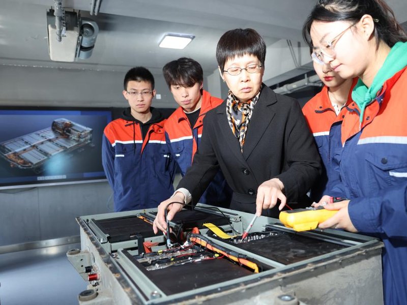 Automotive & New Energy Vehicle Engineering